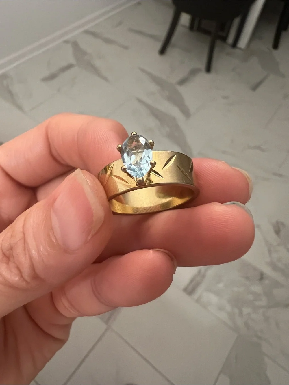 Pear-Shaped Light Blue Stone Gold-Tone Band Ring